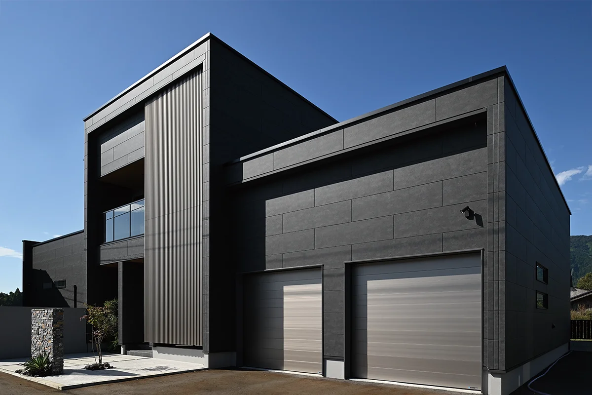 インダストリアル